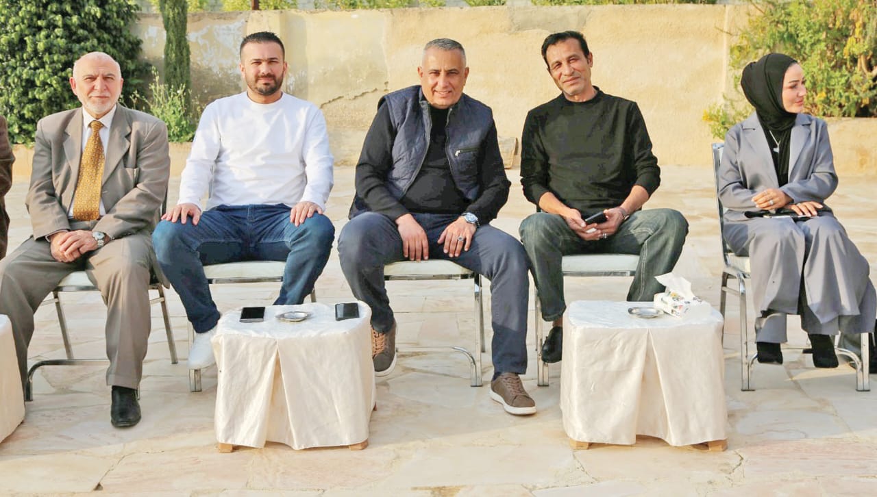 Madar Al-Saa Images 0.6153847134536141