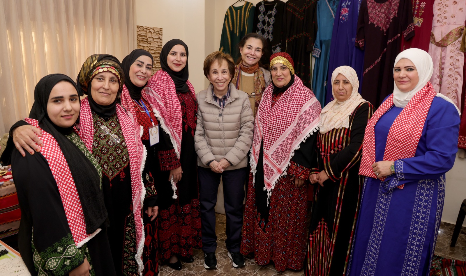 Madar Al-Saa Images 0.8293545001829243