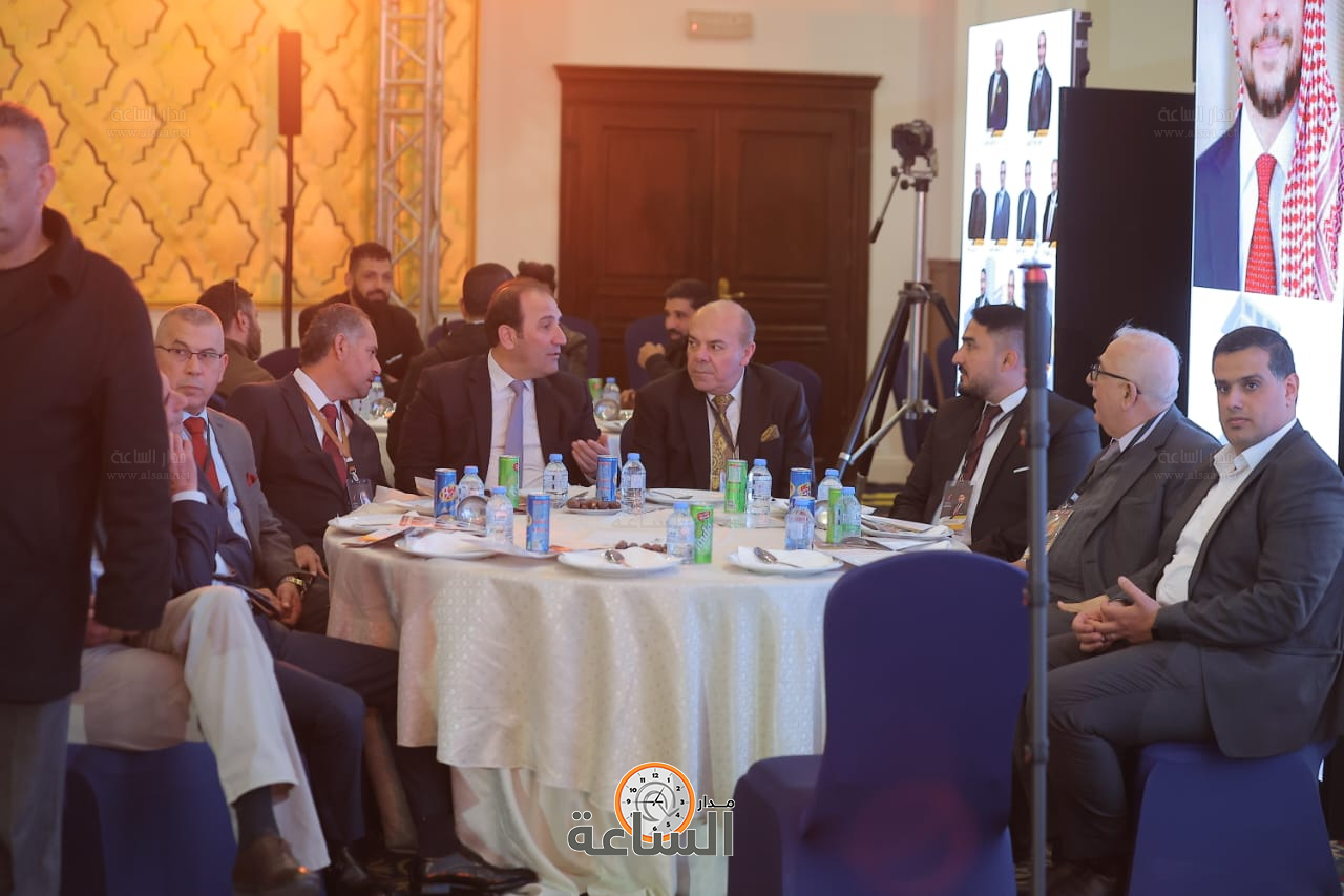 Madar Al-Saa Images 0.5428328808336009