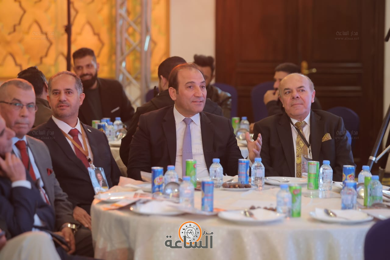 Madar Al-Saa Images 0.18410638394282075