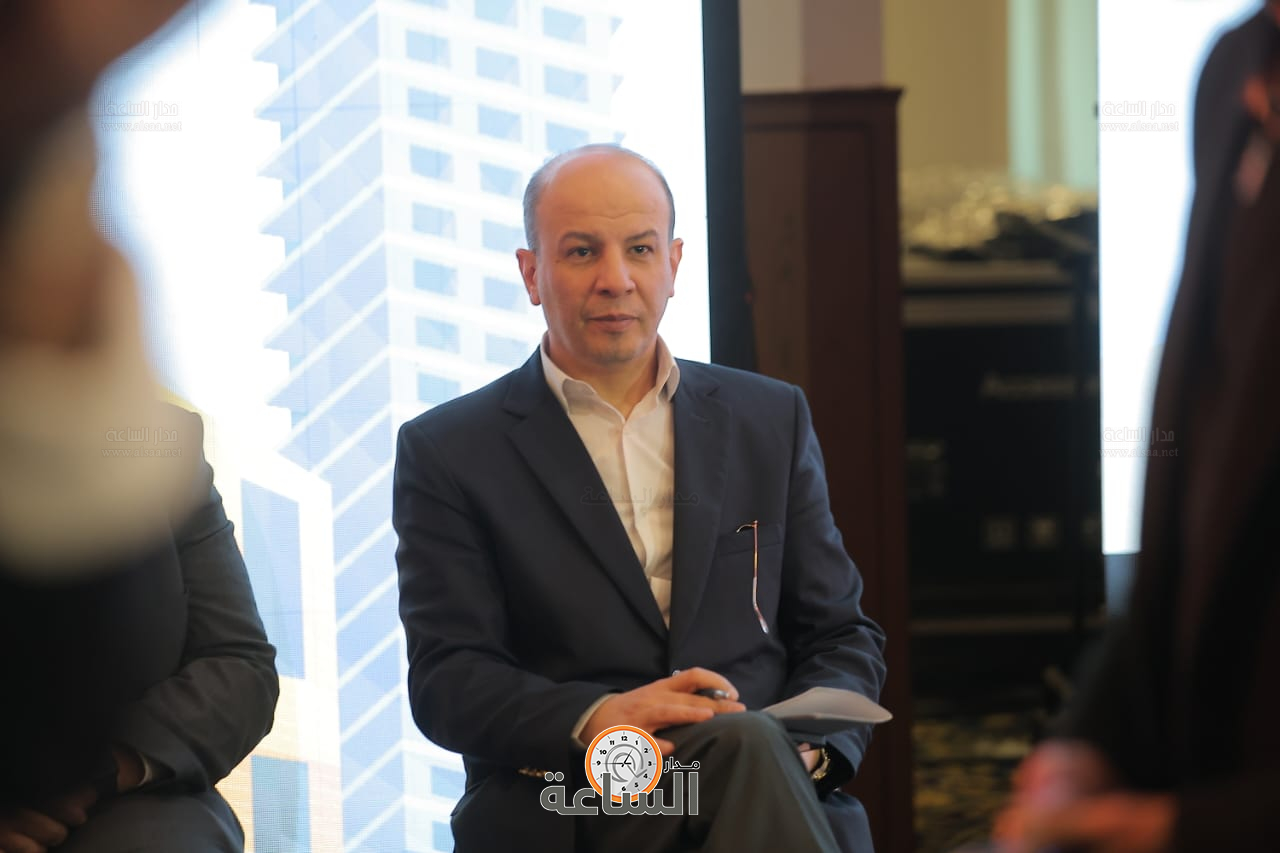 Madar Al-Saa Images 0.567513420235416