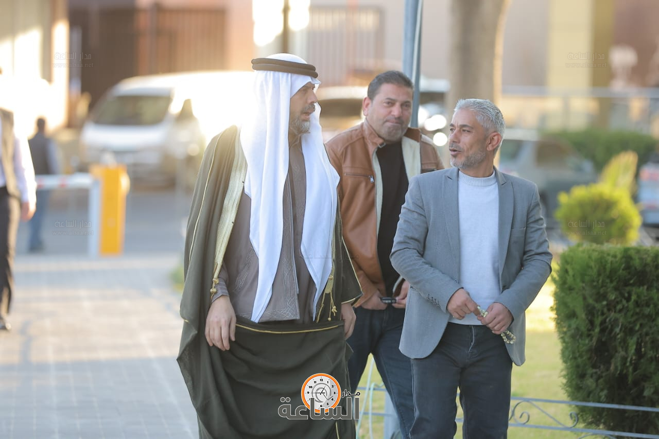 Madar Al-Saa Images 0.06249044772589829