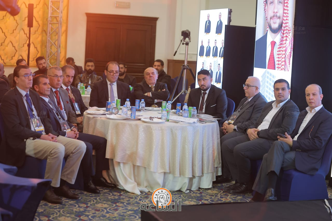 Madar Al-Saa Images 0.1174323239339643