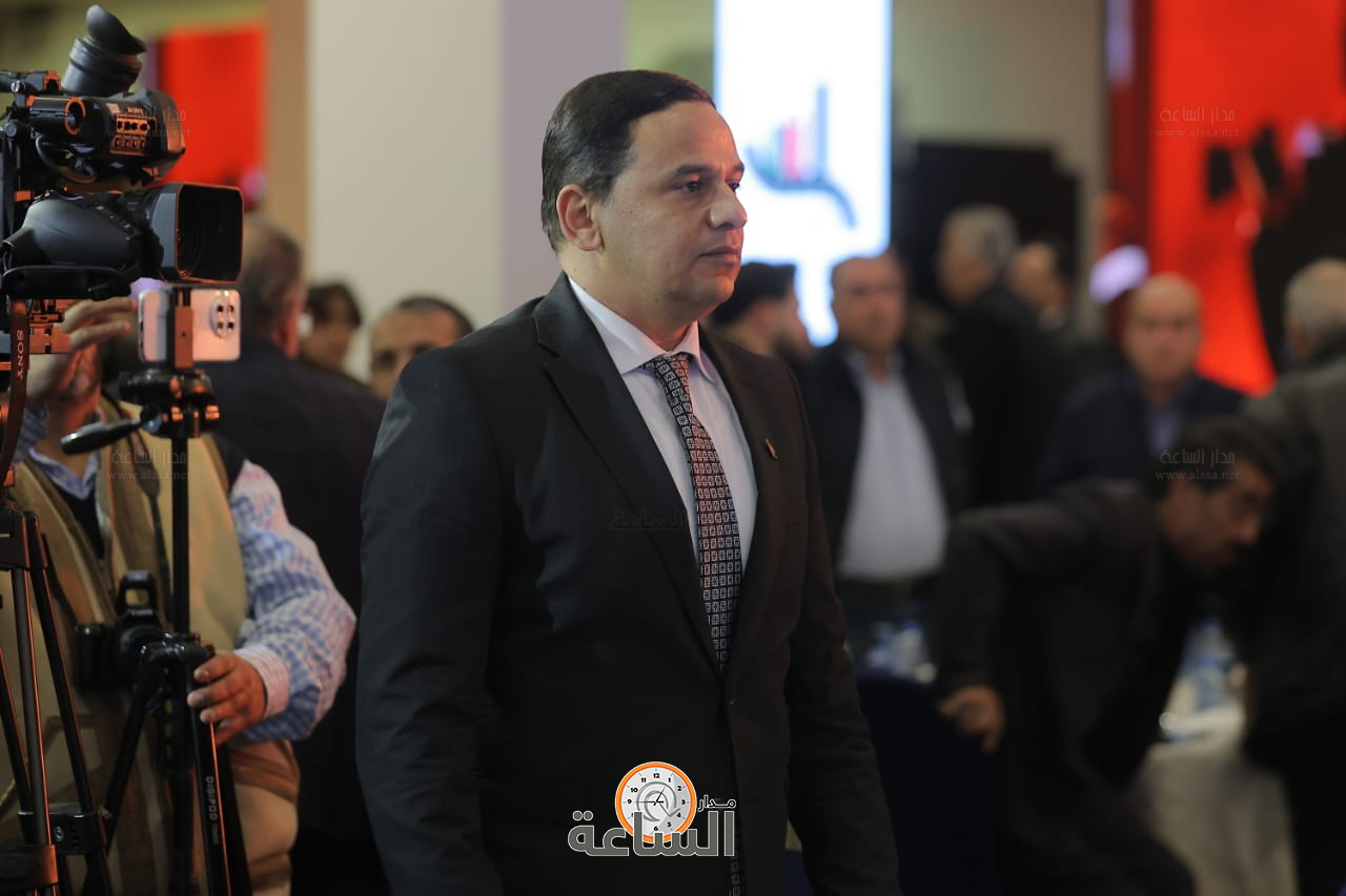 Madar Al-Saa Images 0.16372662938131977