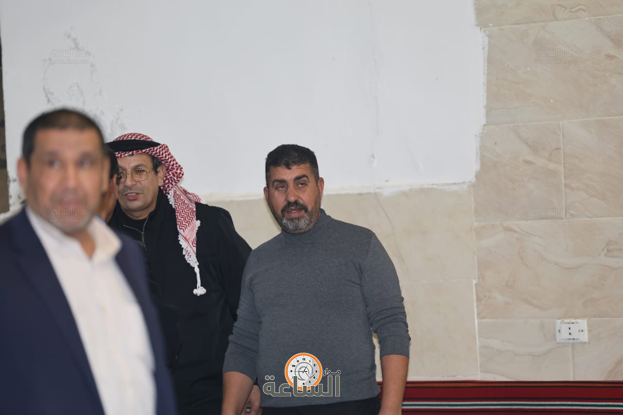 Madar Al-Saa Images 0.30389507376431