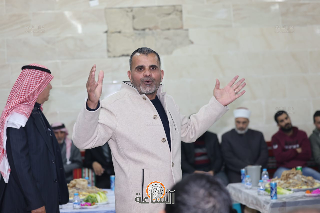 Madar Al-Saa Images 0.6249803379283896