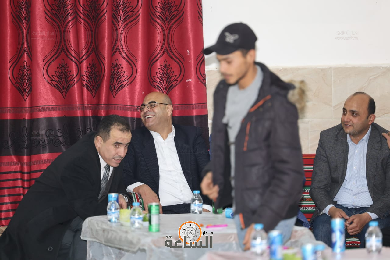 Madar Al-Saa Images 0.6284276388451451