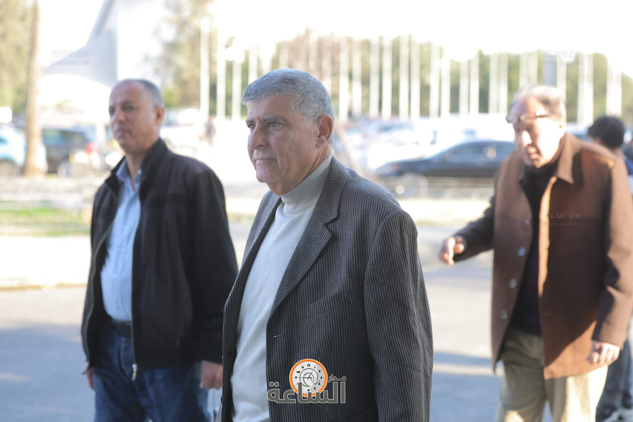 Madar Al-Saa Images 0.6085225583399212