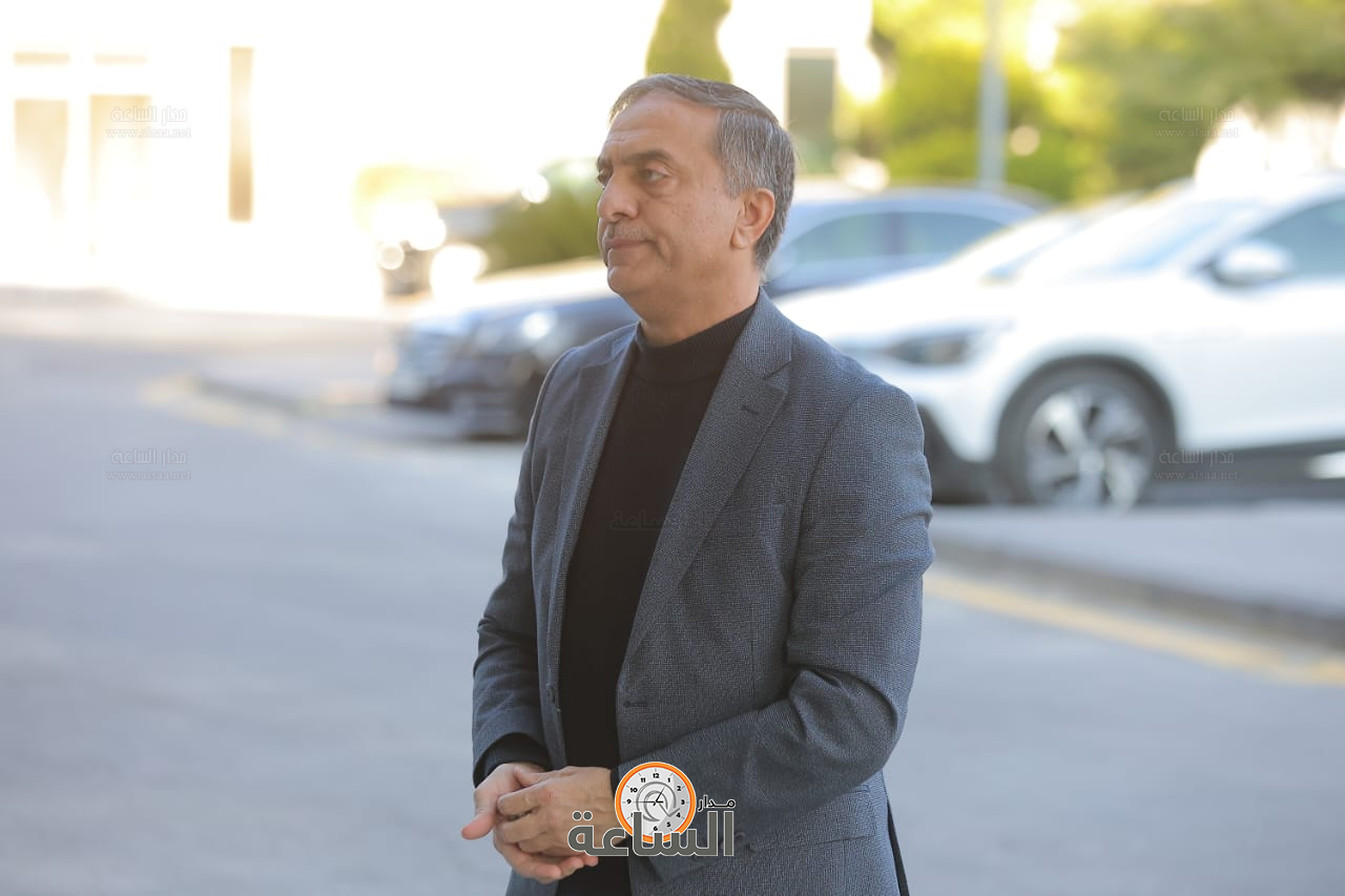 Madar Al-Saa Images 0.2932629905952333