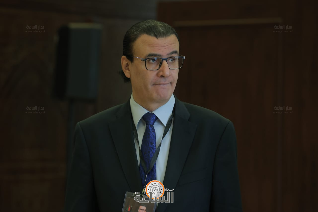 Madar Al-Saa Images 0.8080906093362741