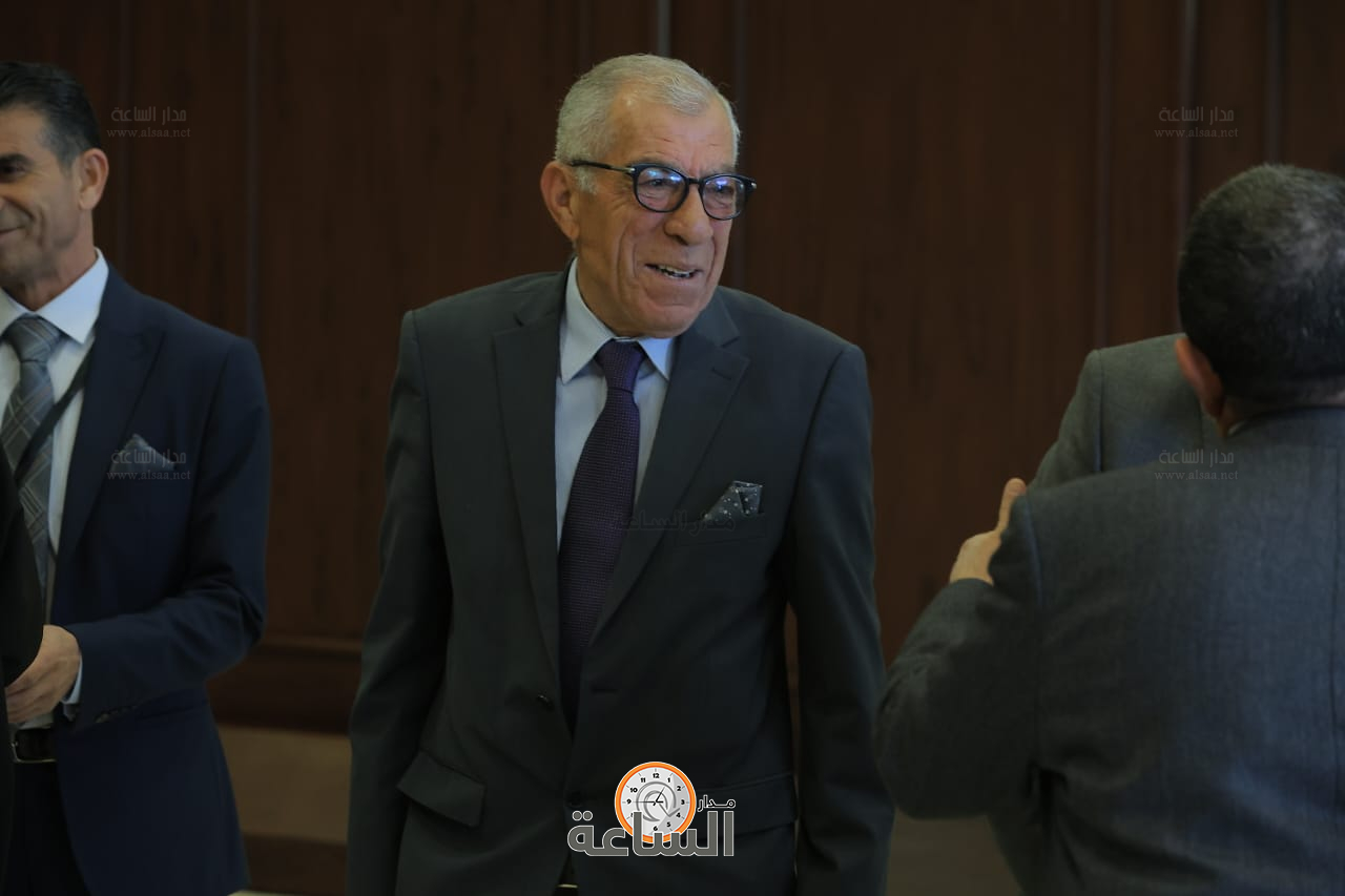 Madar Al-Saa Images 0.9886313987947439