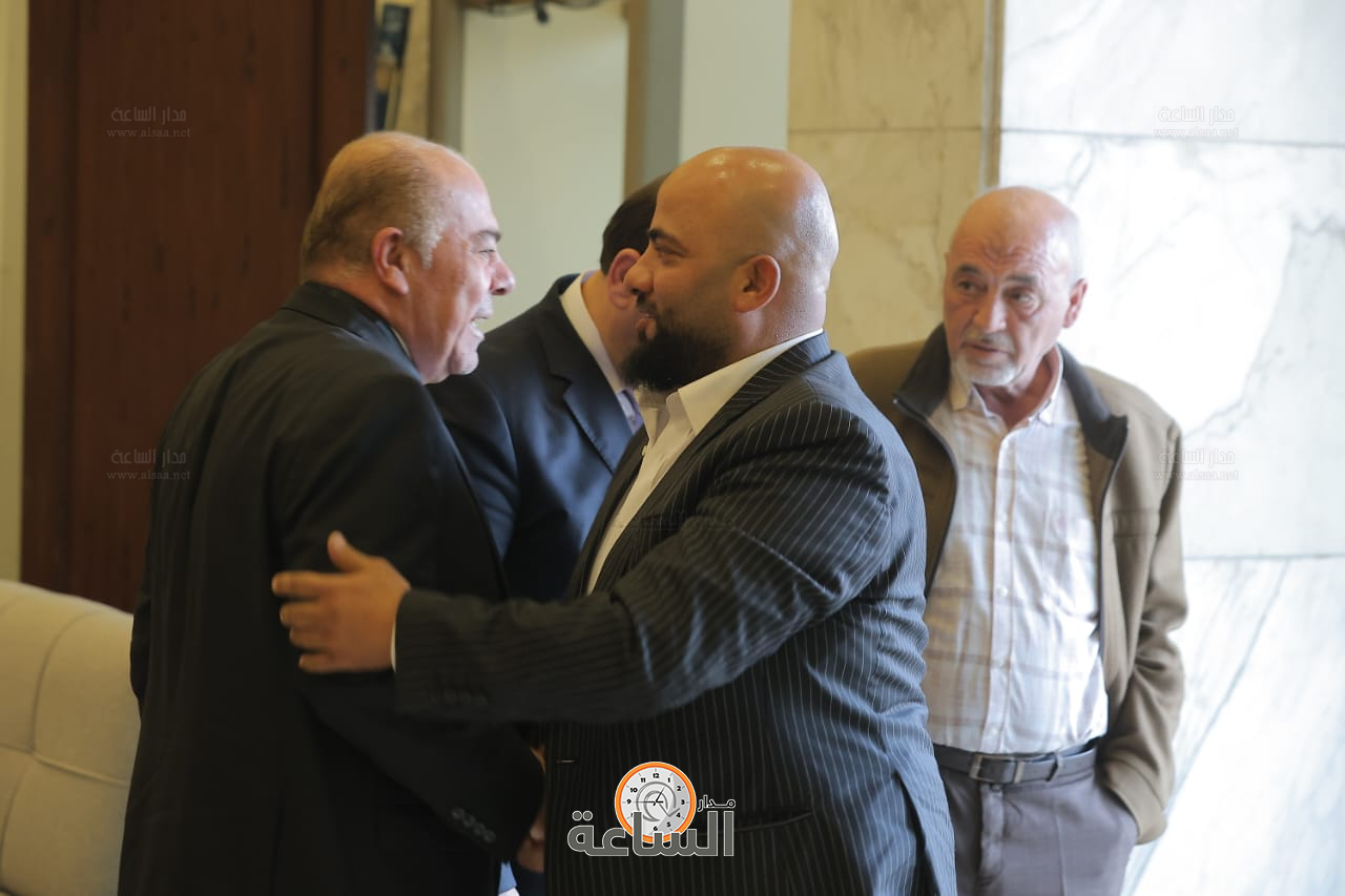 Madar Al-Saa Images 0.1173363749259948