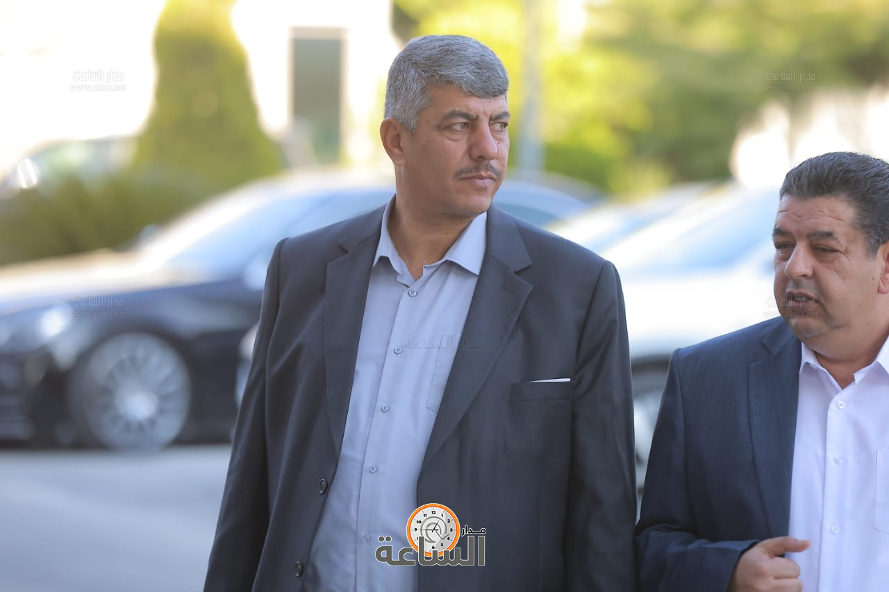 Madar Al-Saa Images 0.001830147040423613