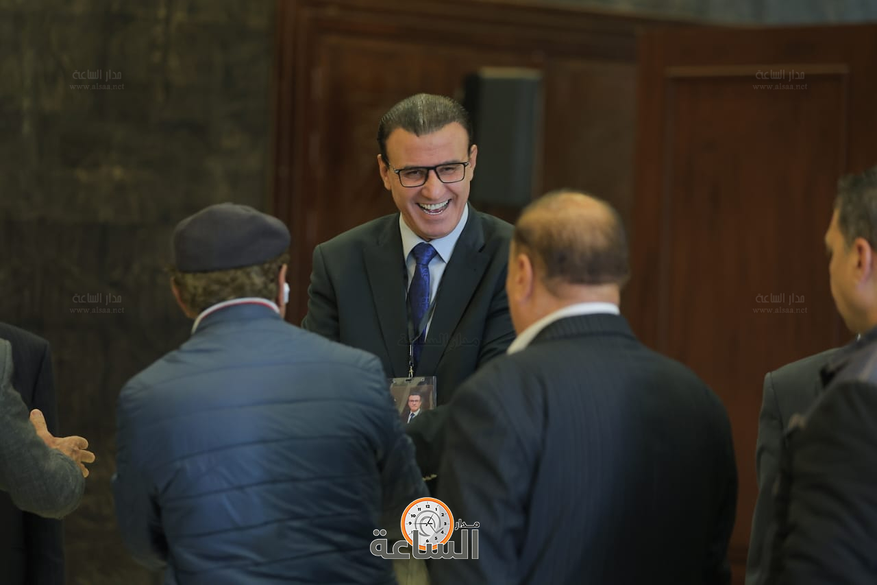 Madar Al-Saa Images 0.12791733331974653