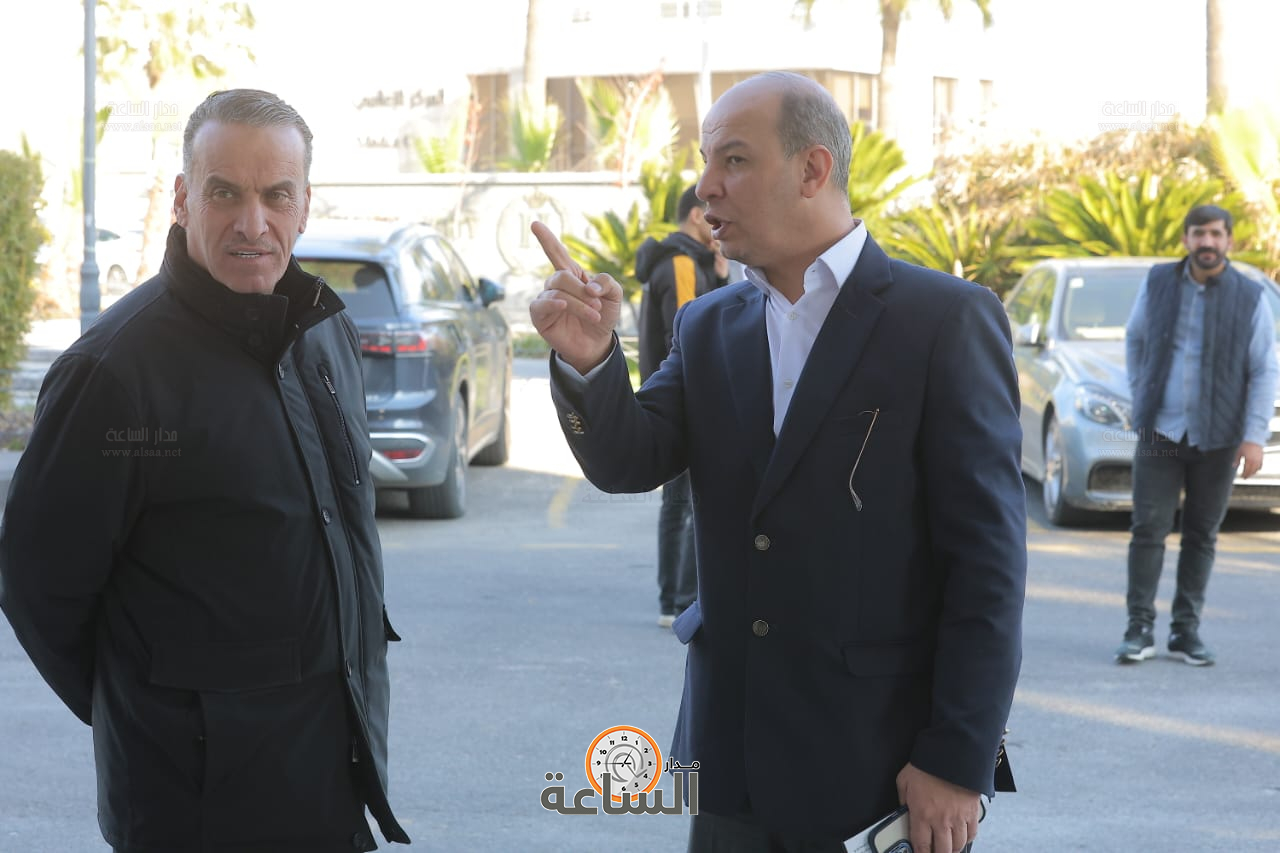 Madar Al-Saa Images 0.7547810488638746