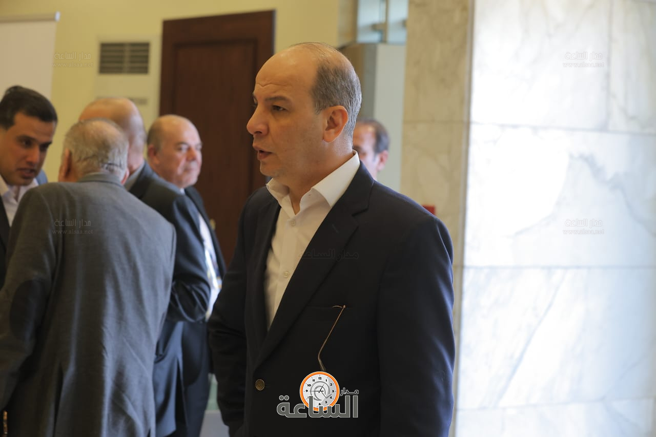 Madar Al-Saa Images 0.9709942845031676