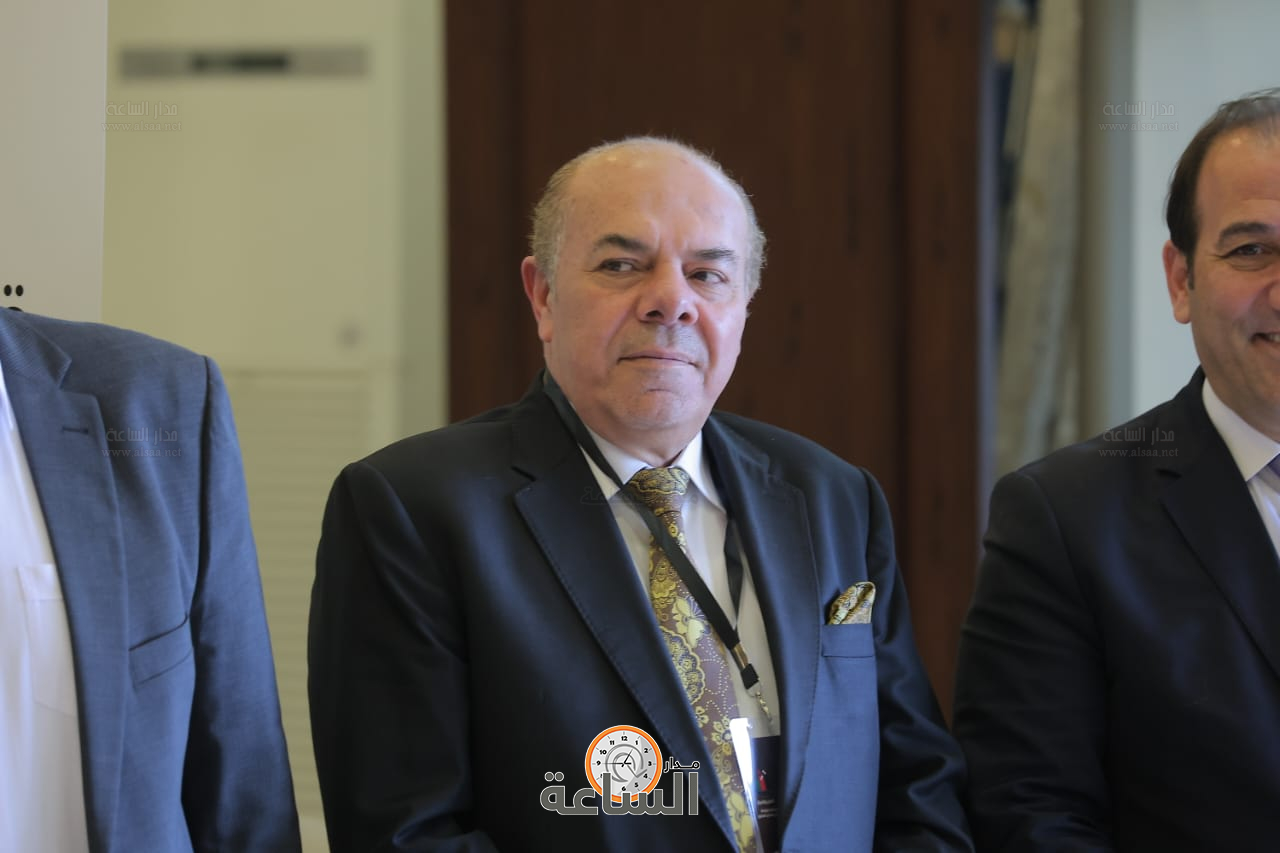 Madar Al-Saa Images 0.16896039570225296