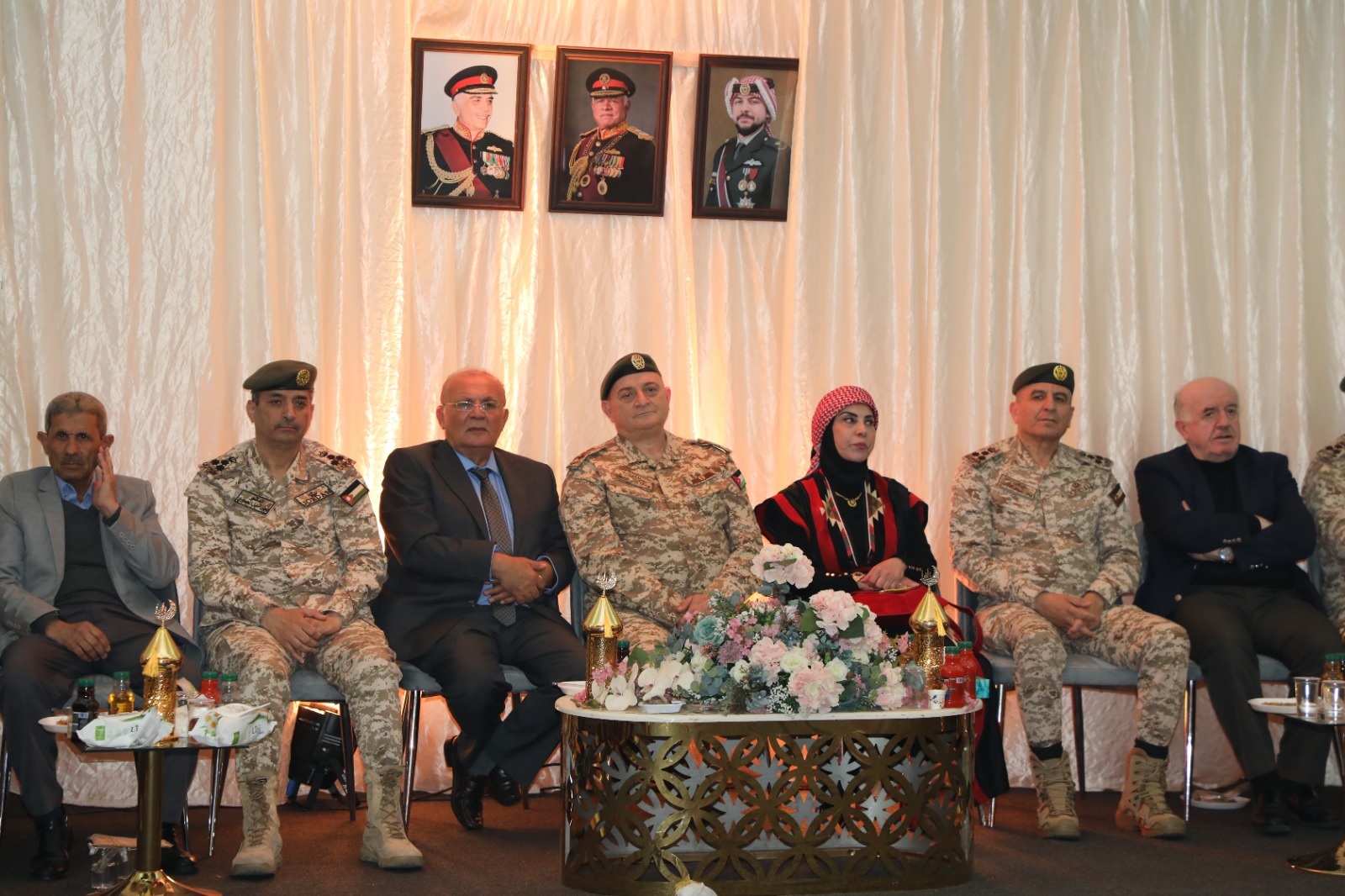 Madar Al-Saa Images 0.33156624392855516