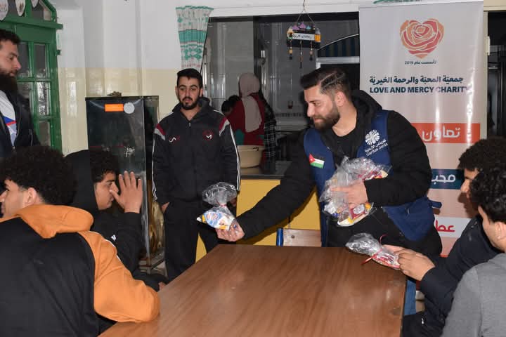 Madar Al-Saa Images 0.6495835327714237