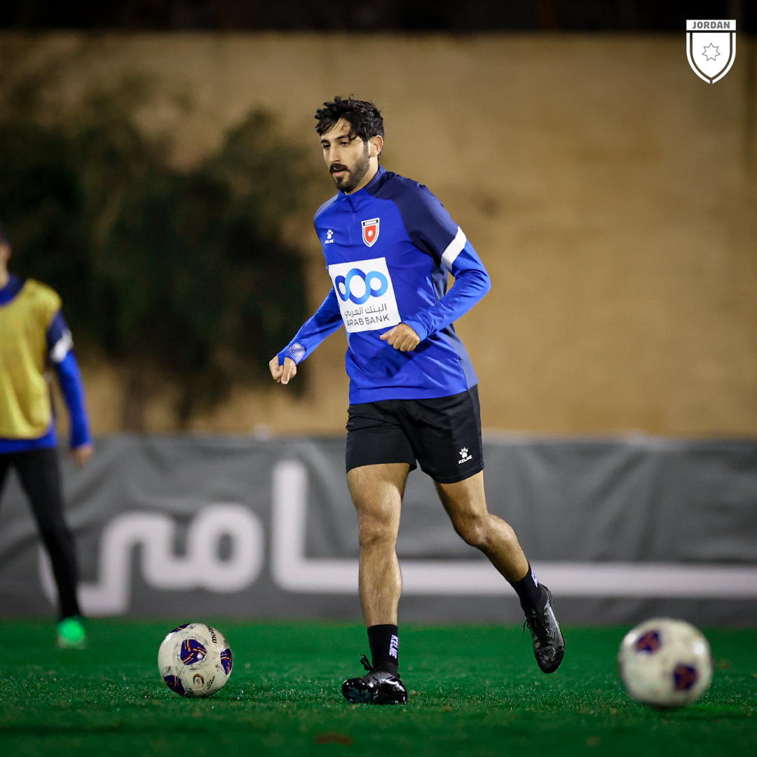 Madar Al-Saa Images 0.8063808312336793