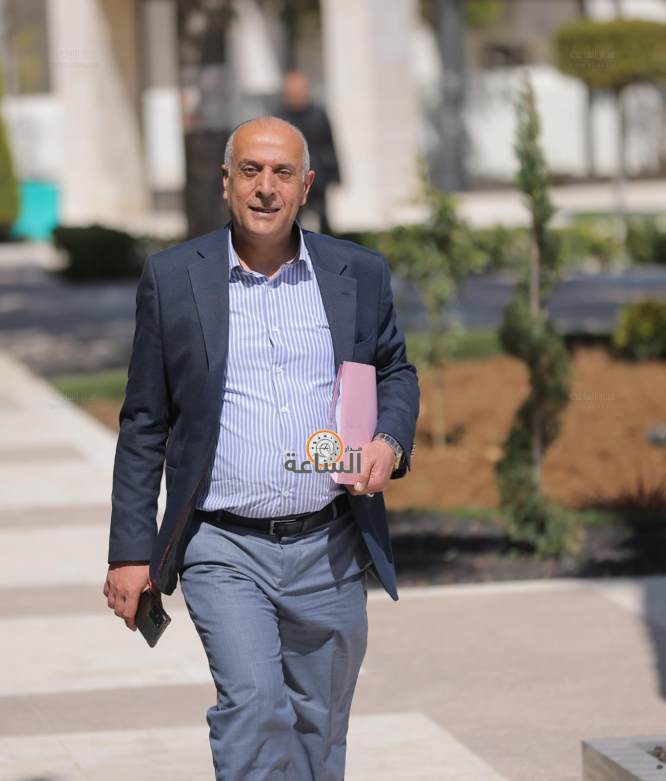 Madar Al-Saa Images 0.8859367989722187