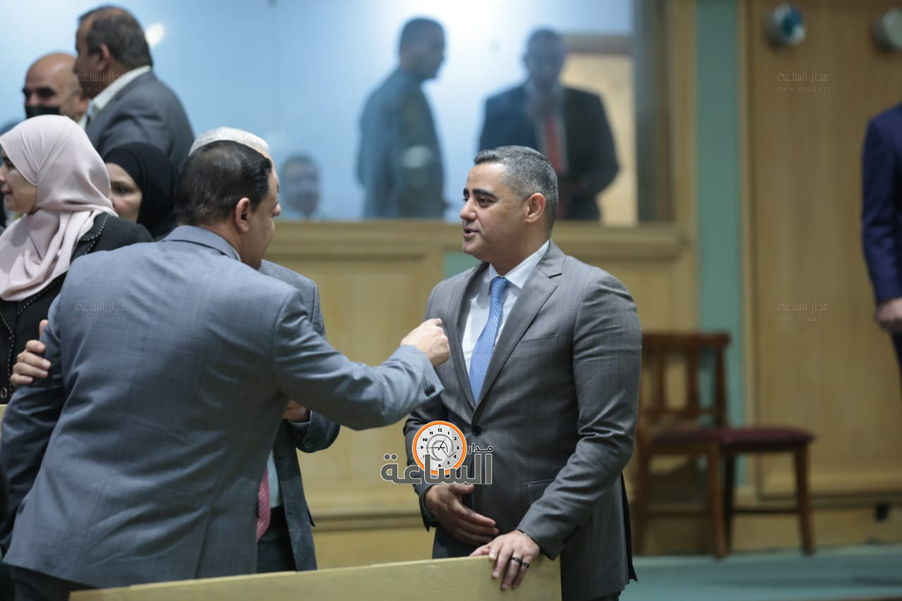 Madar Al-Saa Images 0.09115547506594224