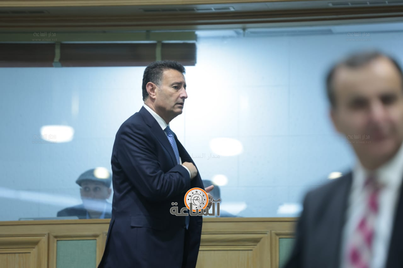 Madar Al-Saa Images 0.0074042215561720415