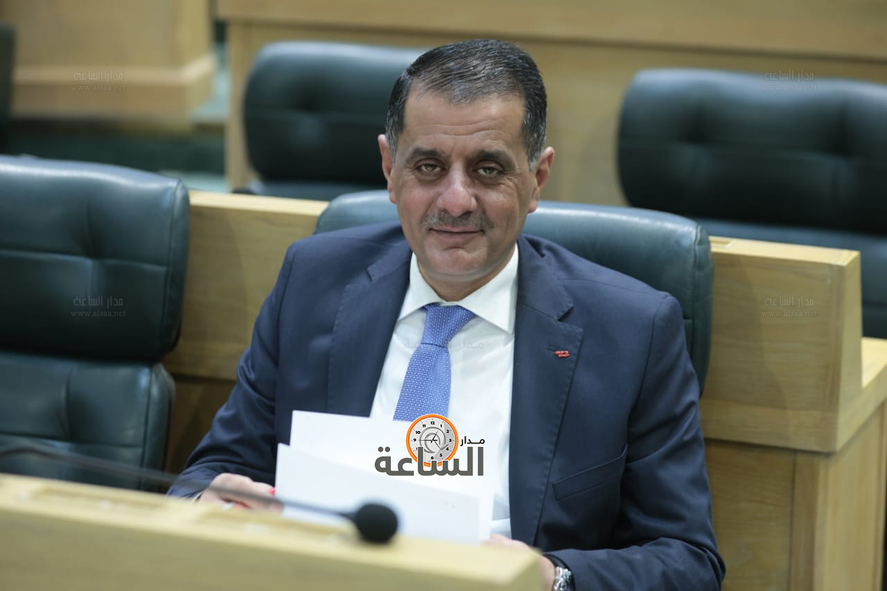 Madar Al-Saa Images 0.10564481950732874