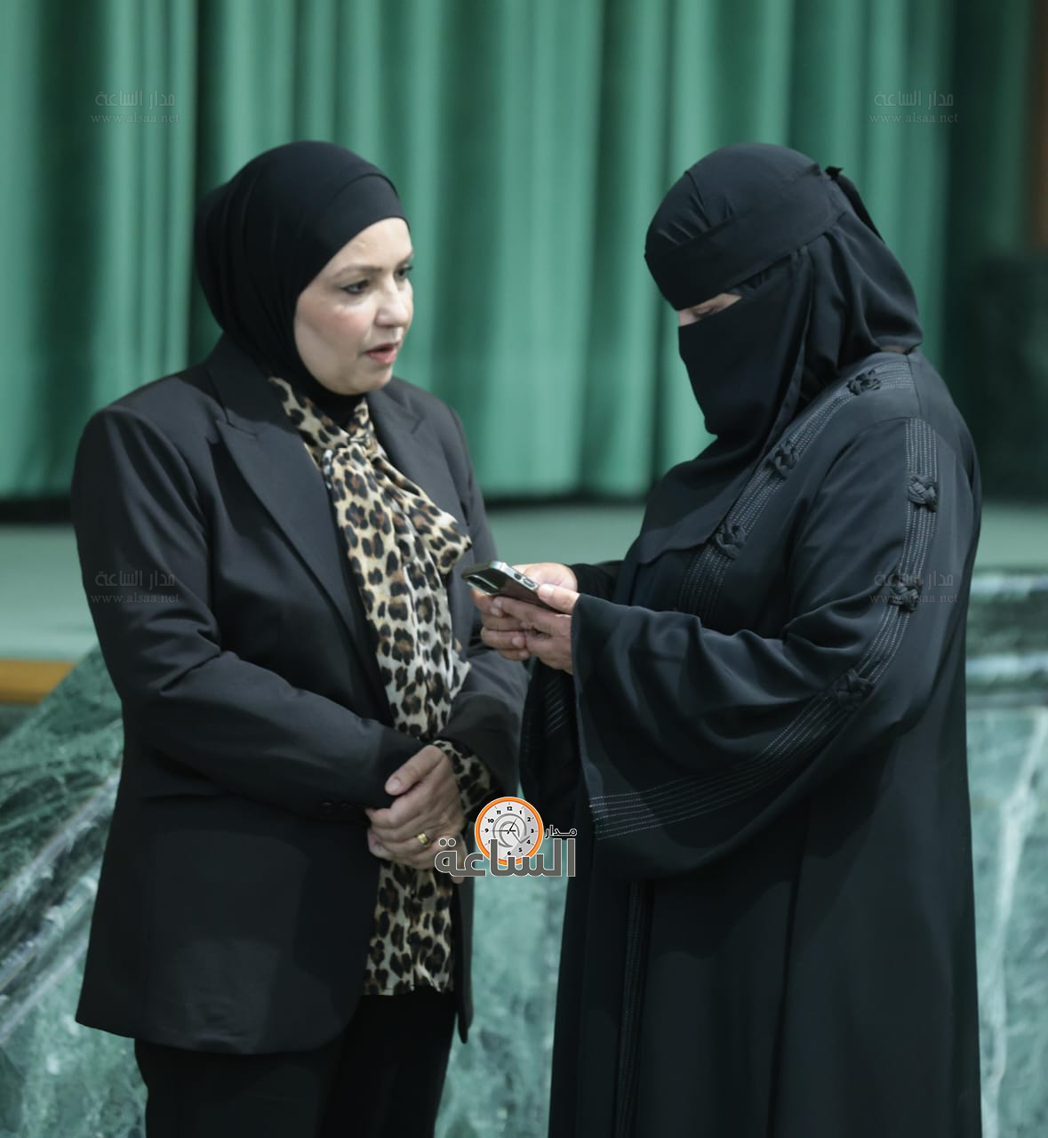 Madar Al-Saa Images 0.7991185532291913