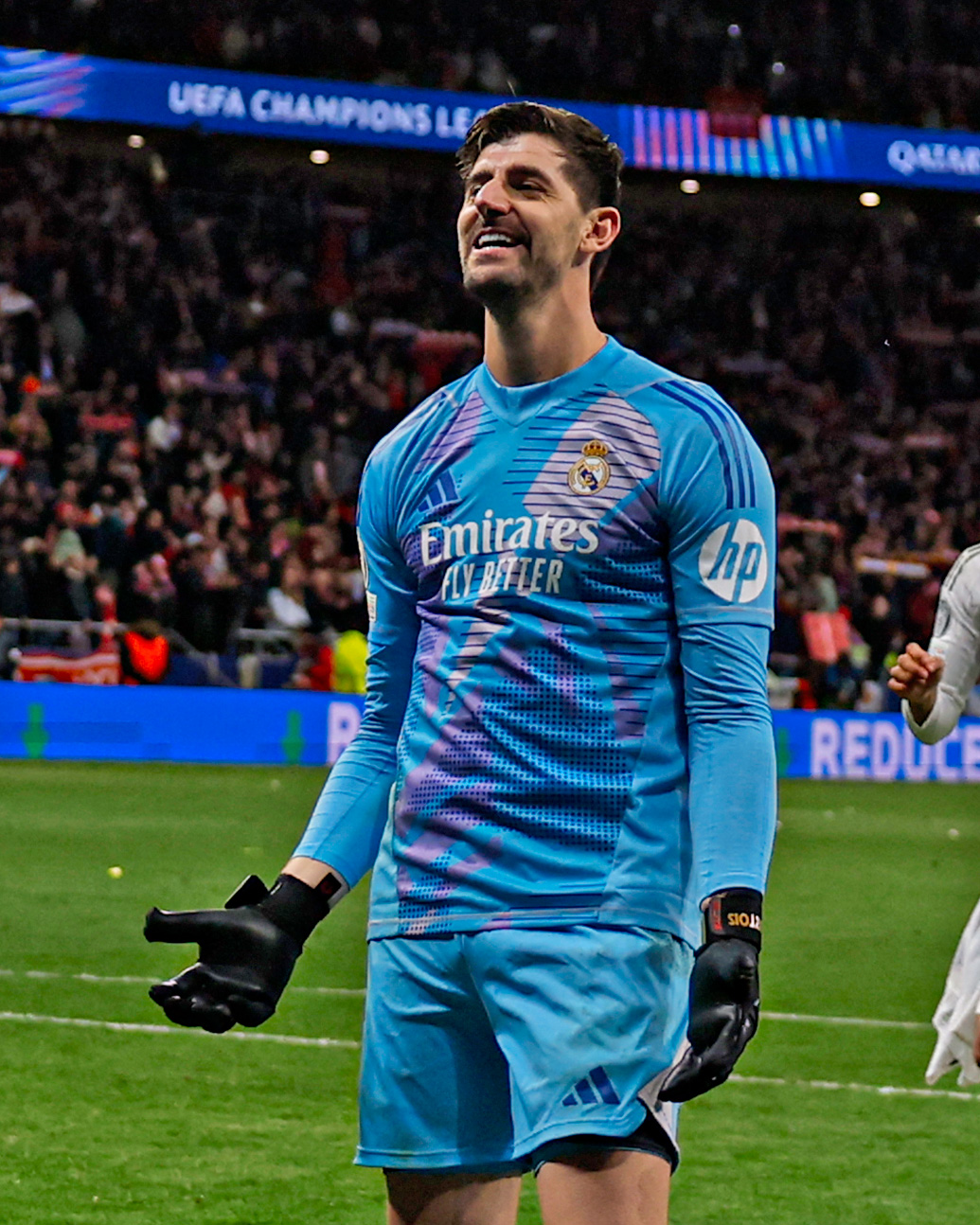 Madar Al-Saa Images 0.8562554404735669