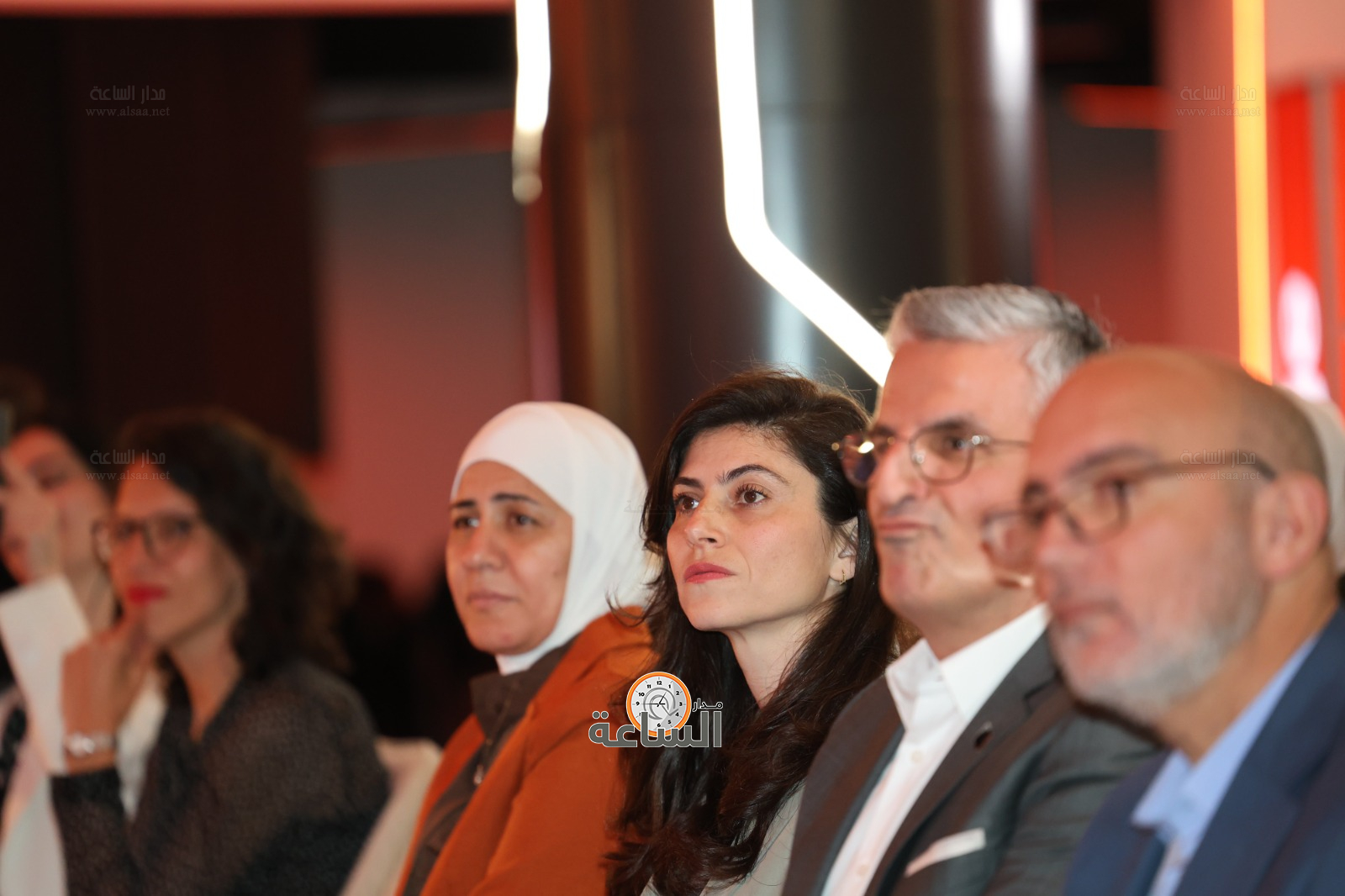 Madar Al-Saa Images 0.9577629526203557