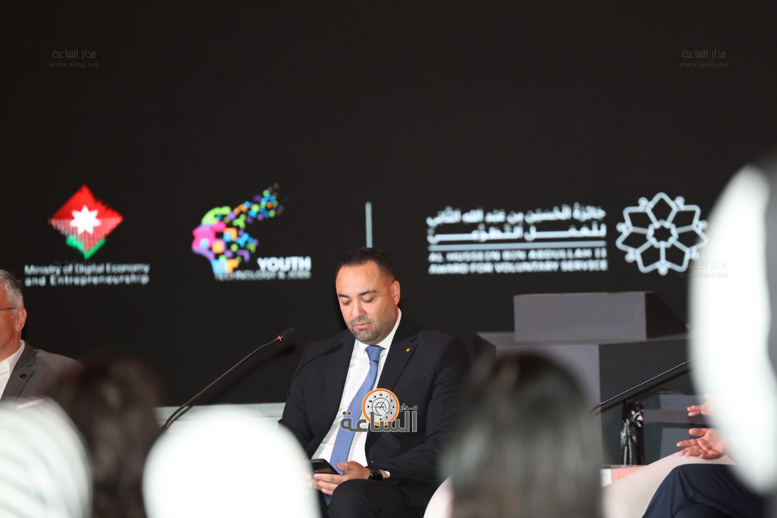 Madar Al-Saa Images 0.9902377804742157