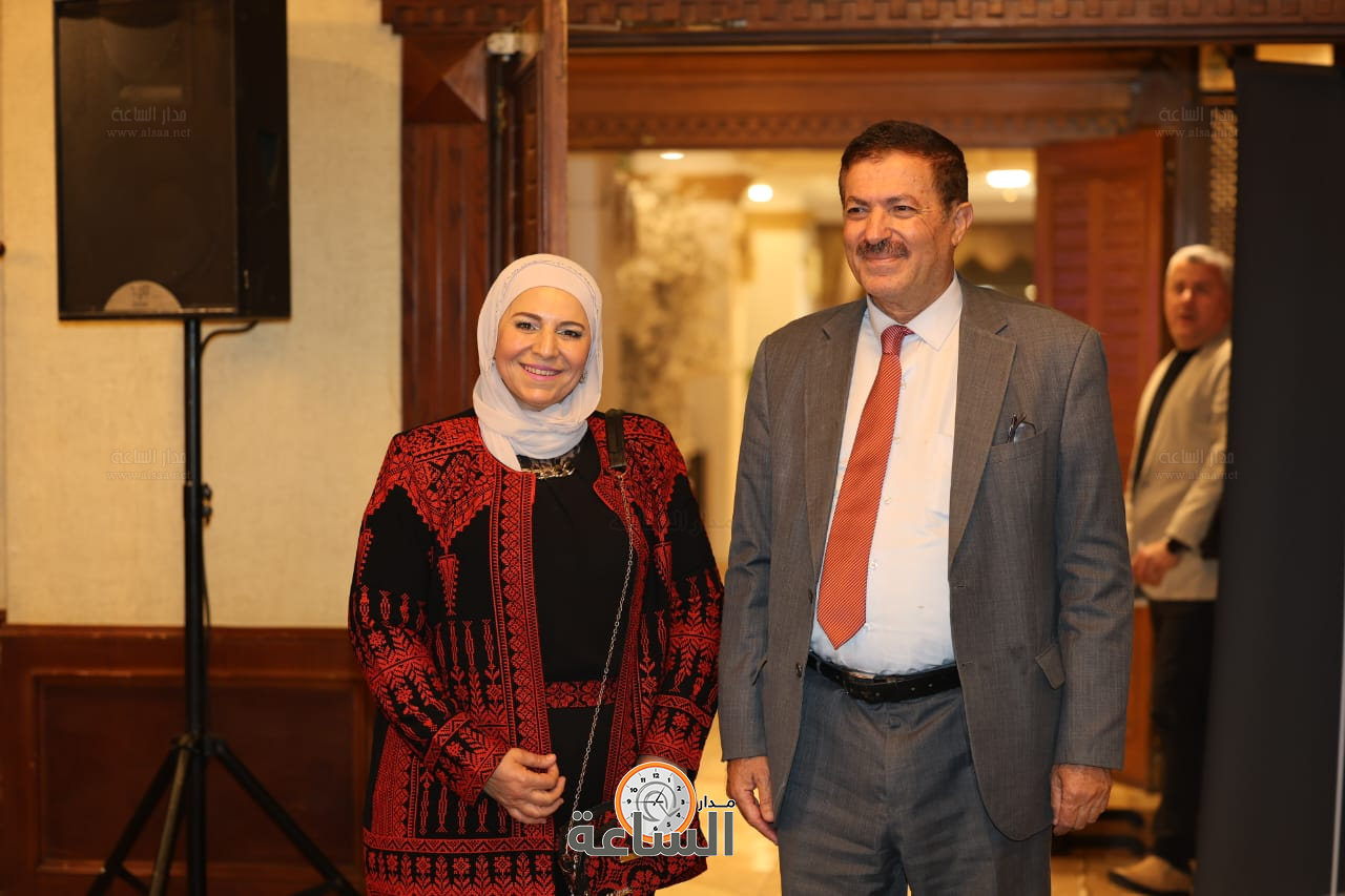 Madar Al-Saa Images 0.9508330003389307