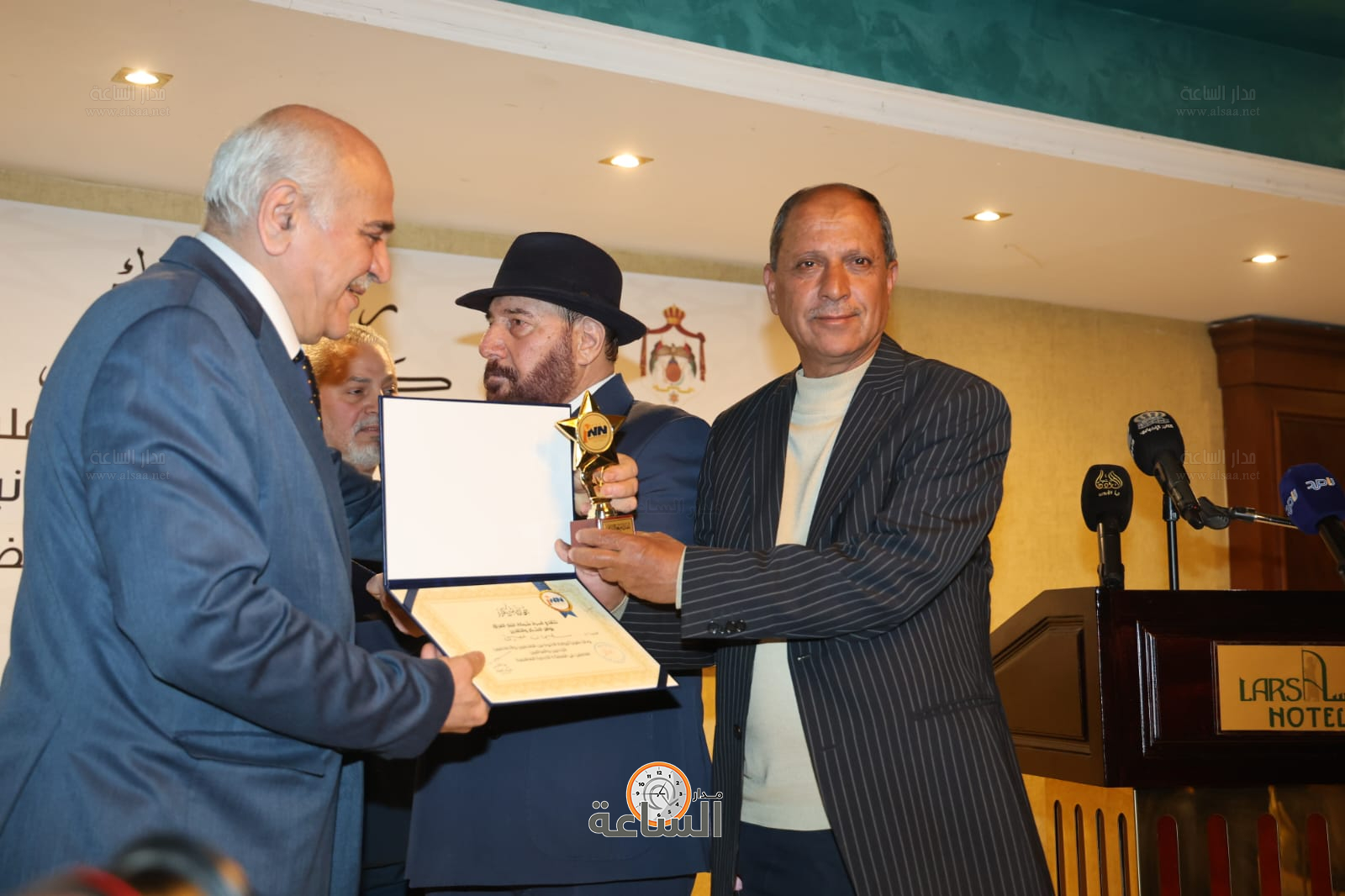 Madar Al-Saa Images 0.18885197030797873