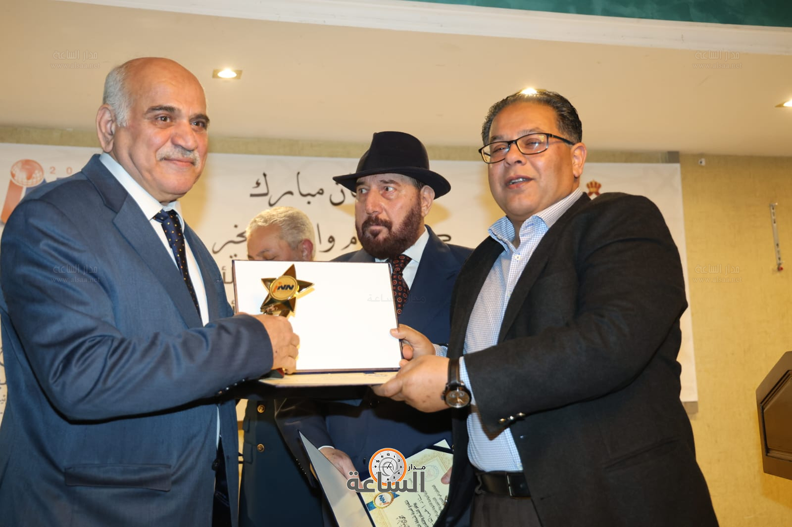 Madar Al-Saa Images 0.5524773493445105