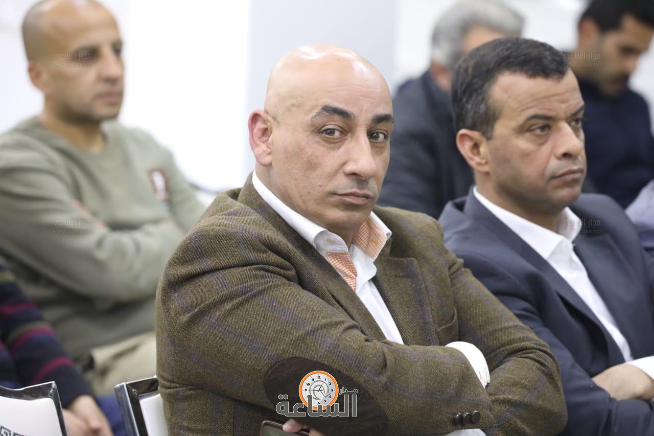 Madar Al-Saa Images 0.7561945514512085