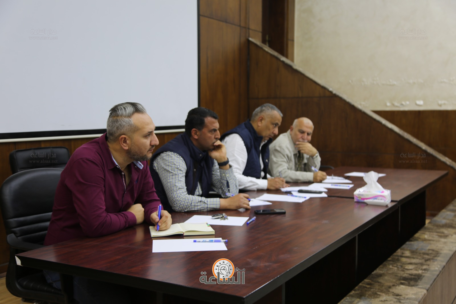 Madar Al-Saa Images 0.39564149936064275