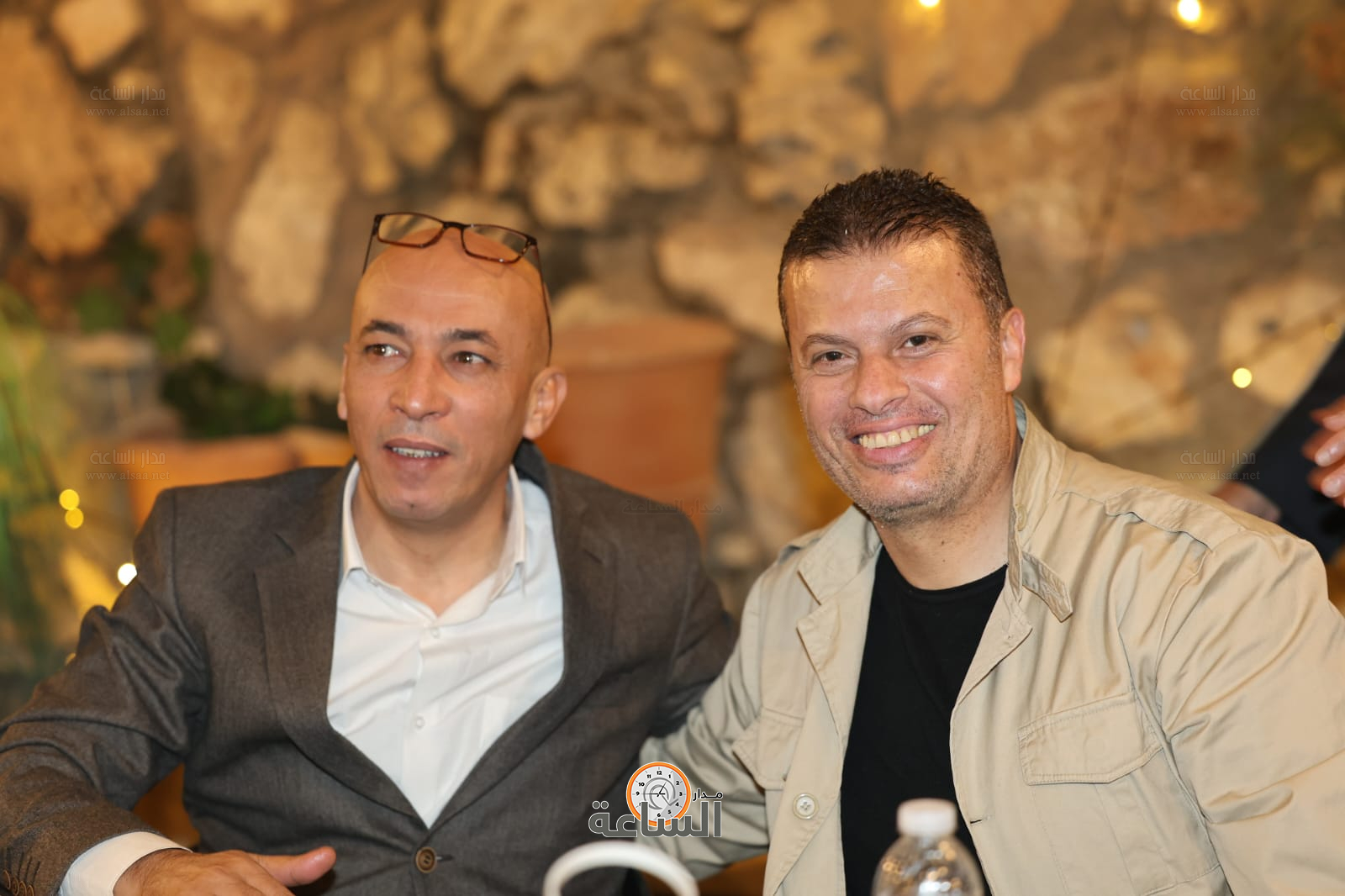 Madar Al-Saa Images 0.889847039837657