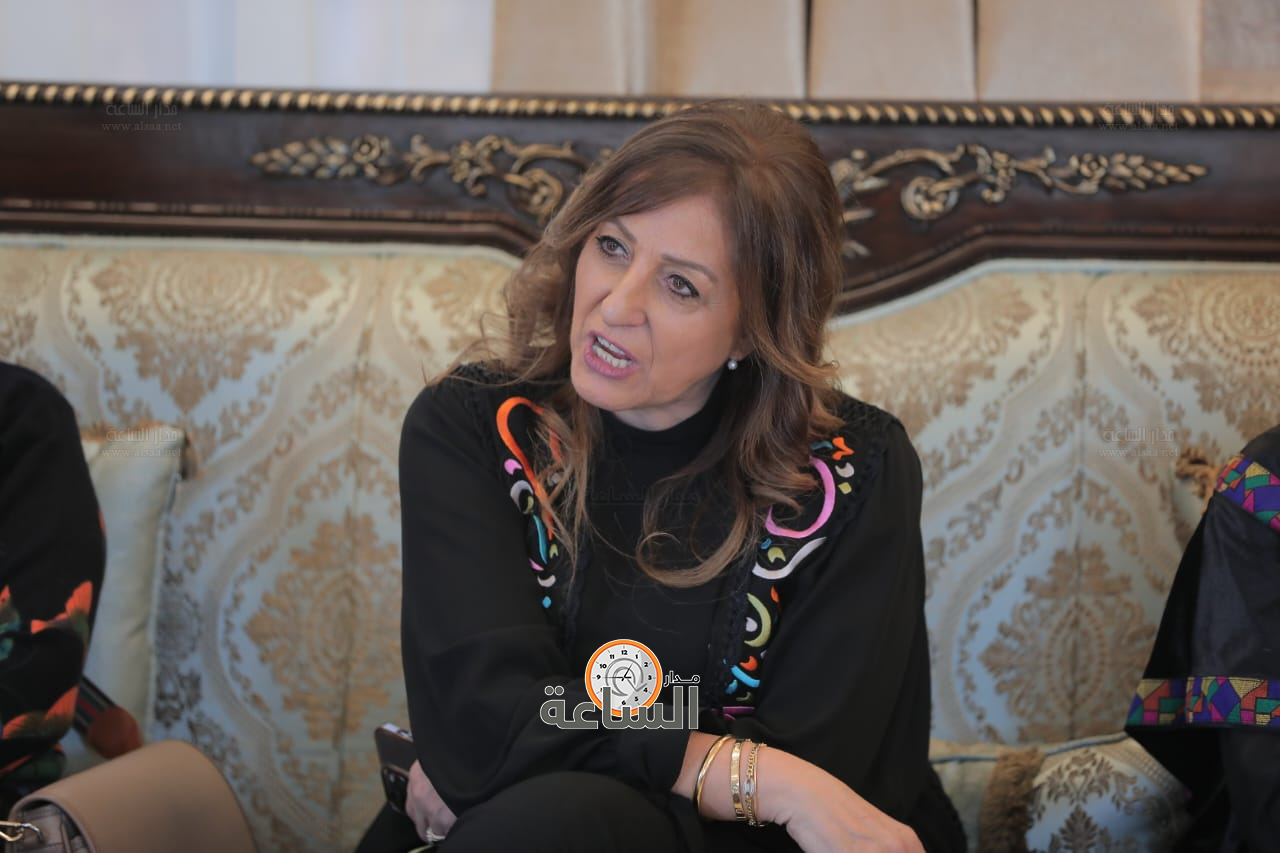 Madar Al-Saa Images 0.1789641152097916