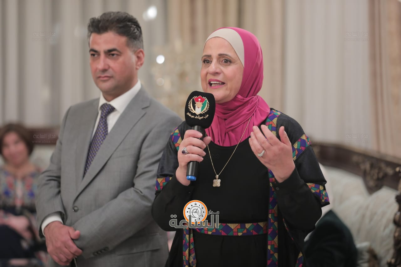 Madar Al-Saa Images 0.6433428266320433