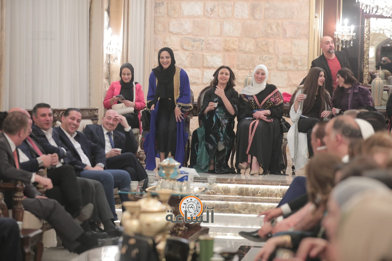 Madar Al-Saa Images 0.18437973528809226