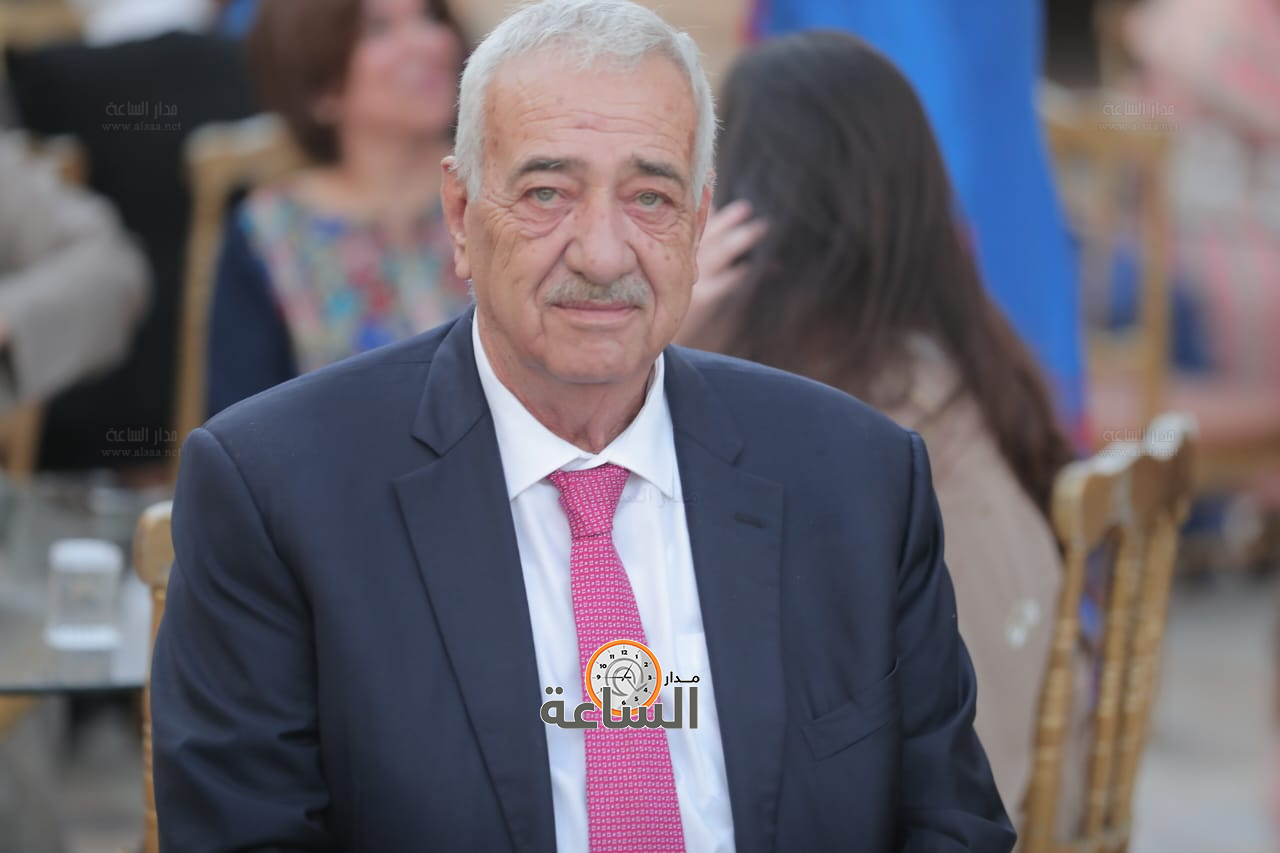 Madar Al-Saa Images 0.8229317263319462