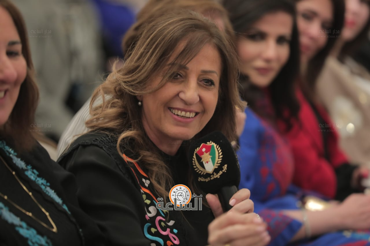 Madar Al-Saa Images 0.9175165767534348