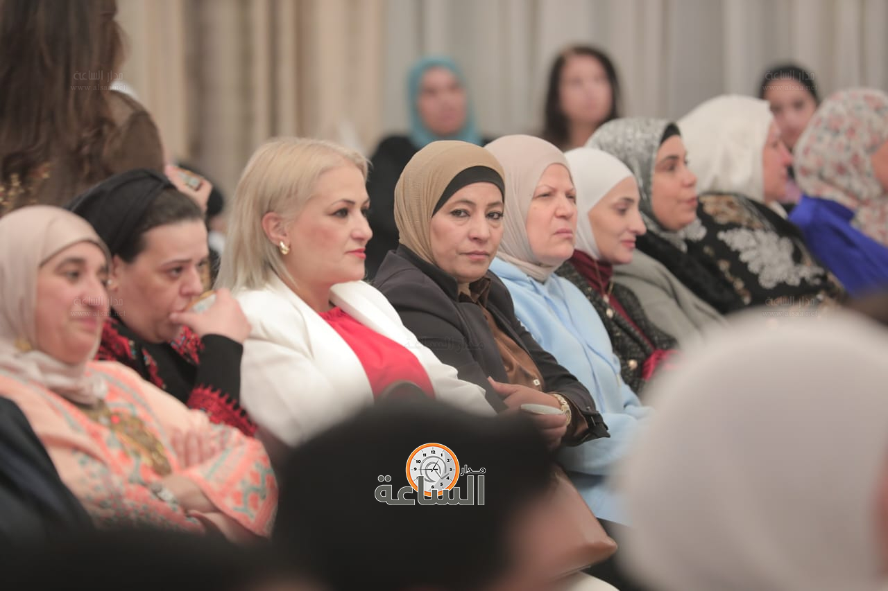 Madar Al-Saa Images 0.7083536367540586