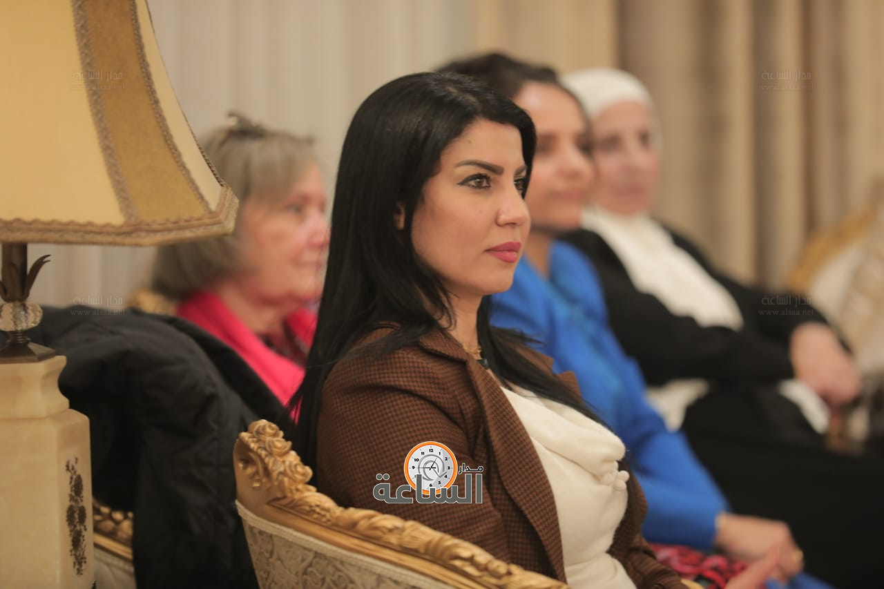 Madar Al-Saa Images 0.3856109296871826