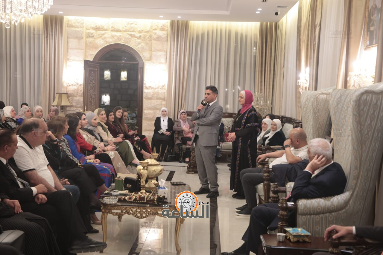 Madar Al-Saa Images 0.577242782385817