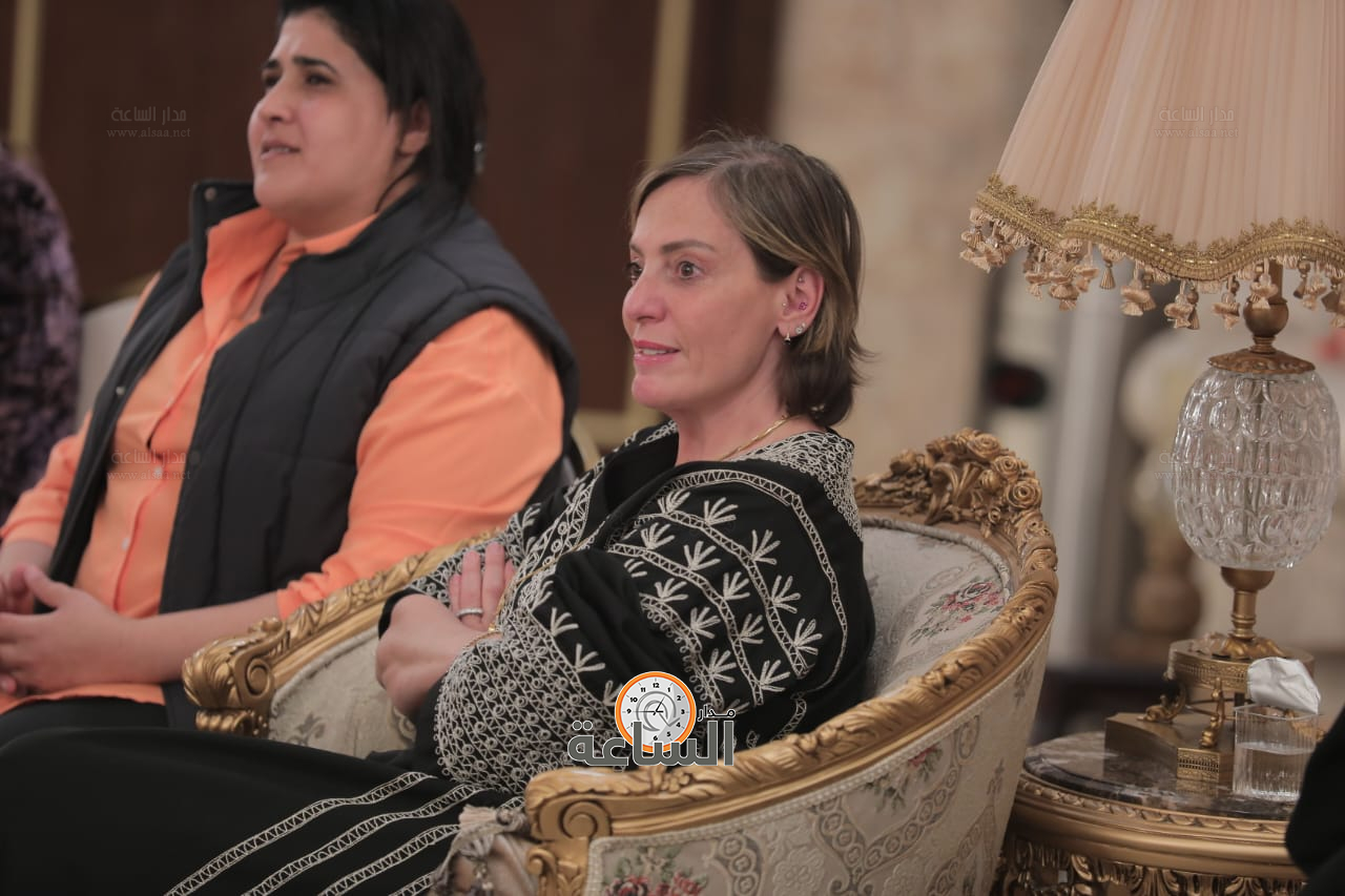 Madar Al-Saa Images 0.6045556698144152