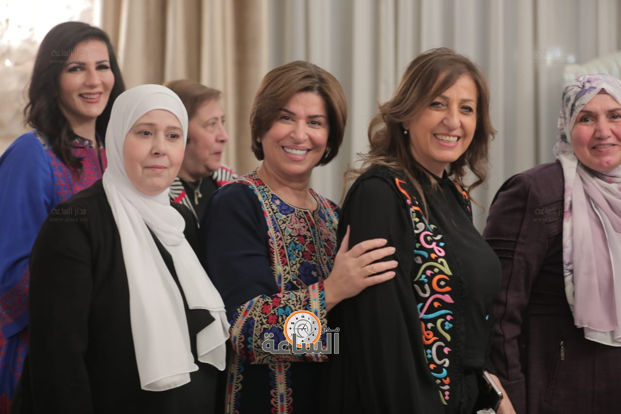 Madar Al-Saa Images 0.3092053526460441