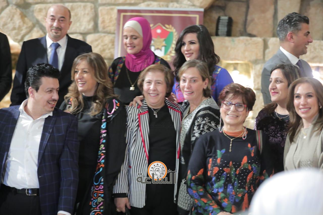 Madar Al-Saa Images 0.11892492609056782