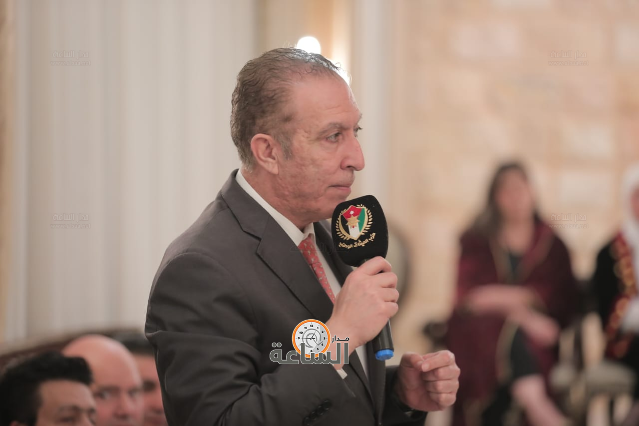 Madar Al-Saa Images 0.6052572324487724